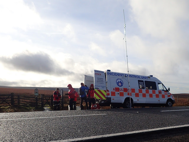 Mountain Rescue at the Snake Pass (Photo Credit – Sue and Nigel Jeff)